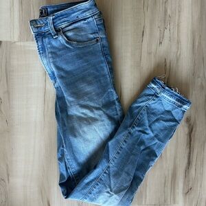 Abercrombie Ankle Skinny Jean